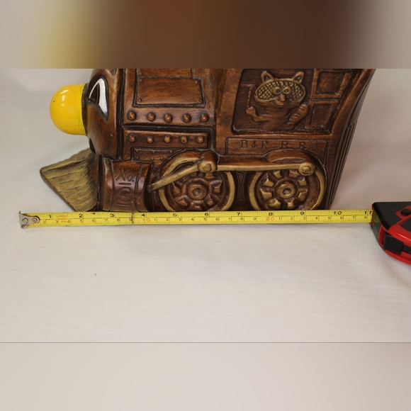 Vintage Treasure Craft B & R R.R. No.9 Train Cookie Jar - Charming 1970s Ceramic - Picture 13 of 16